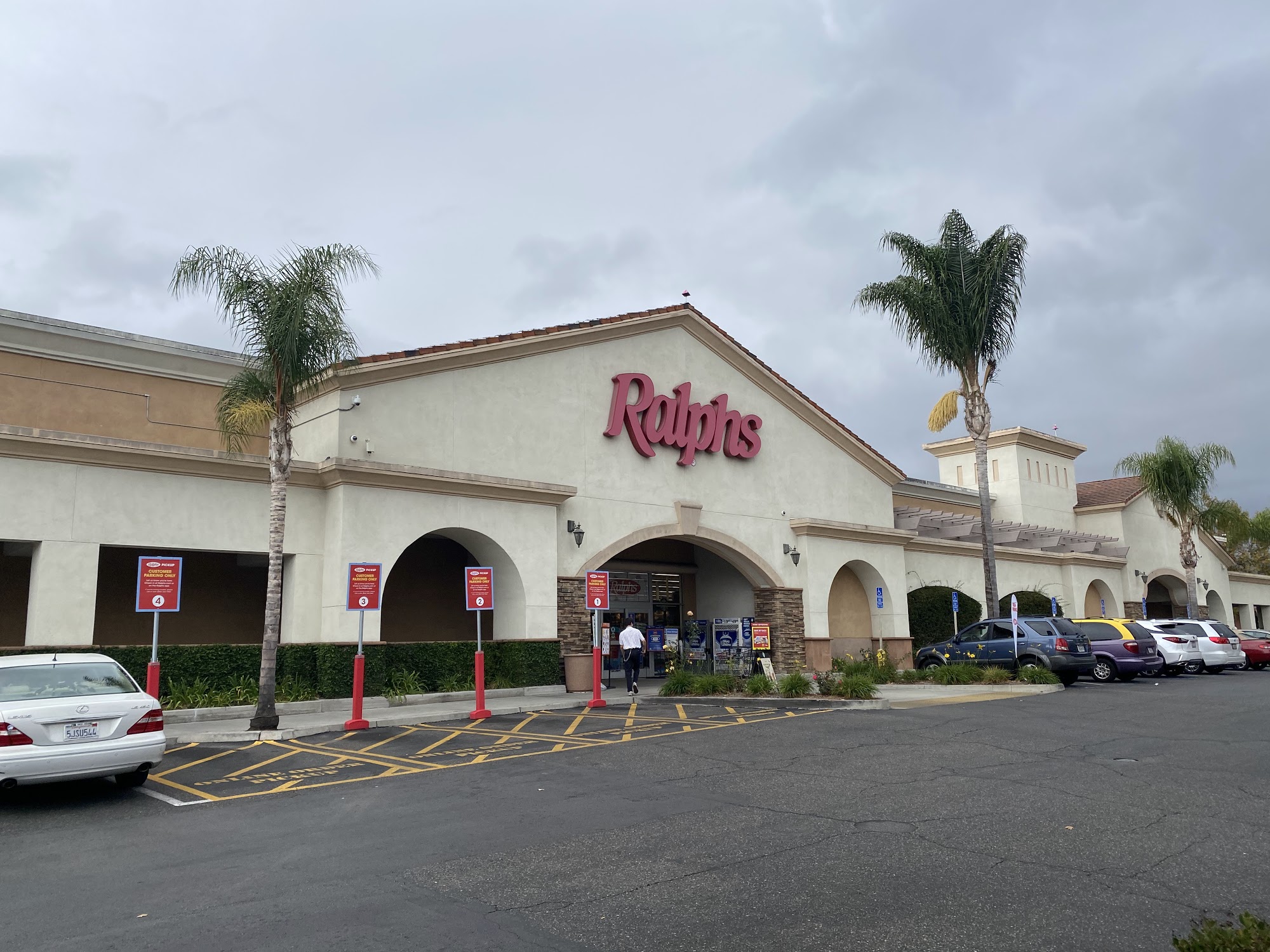 Ralphs