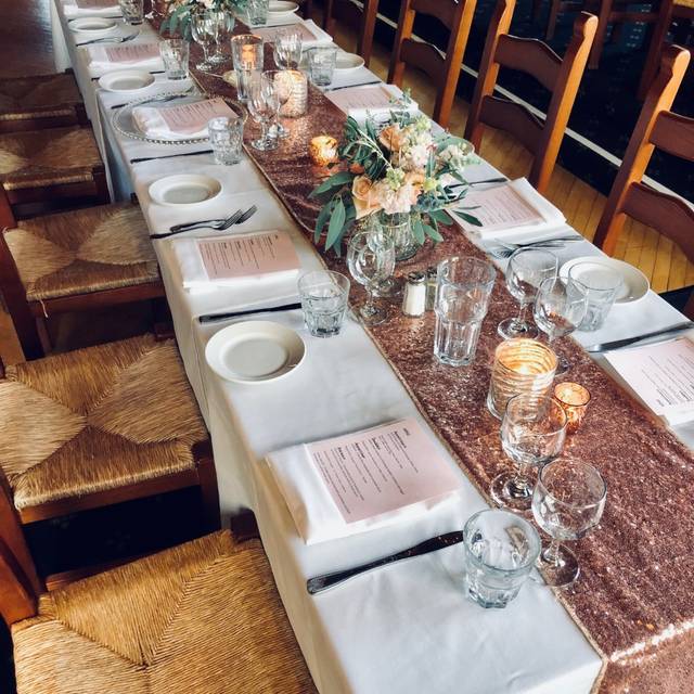Photo credit: opentable