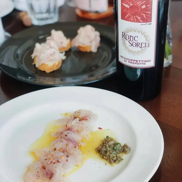 Photo credit: opentable