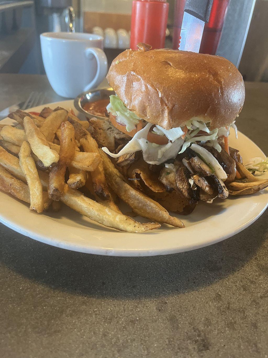 Photo credit: happycow