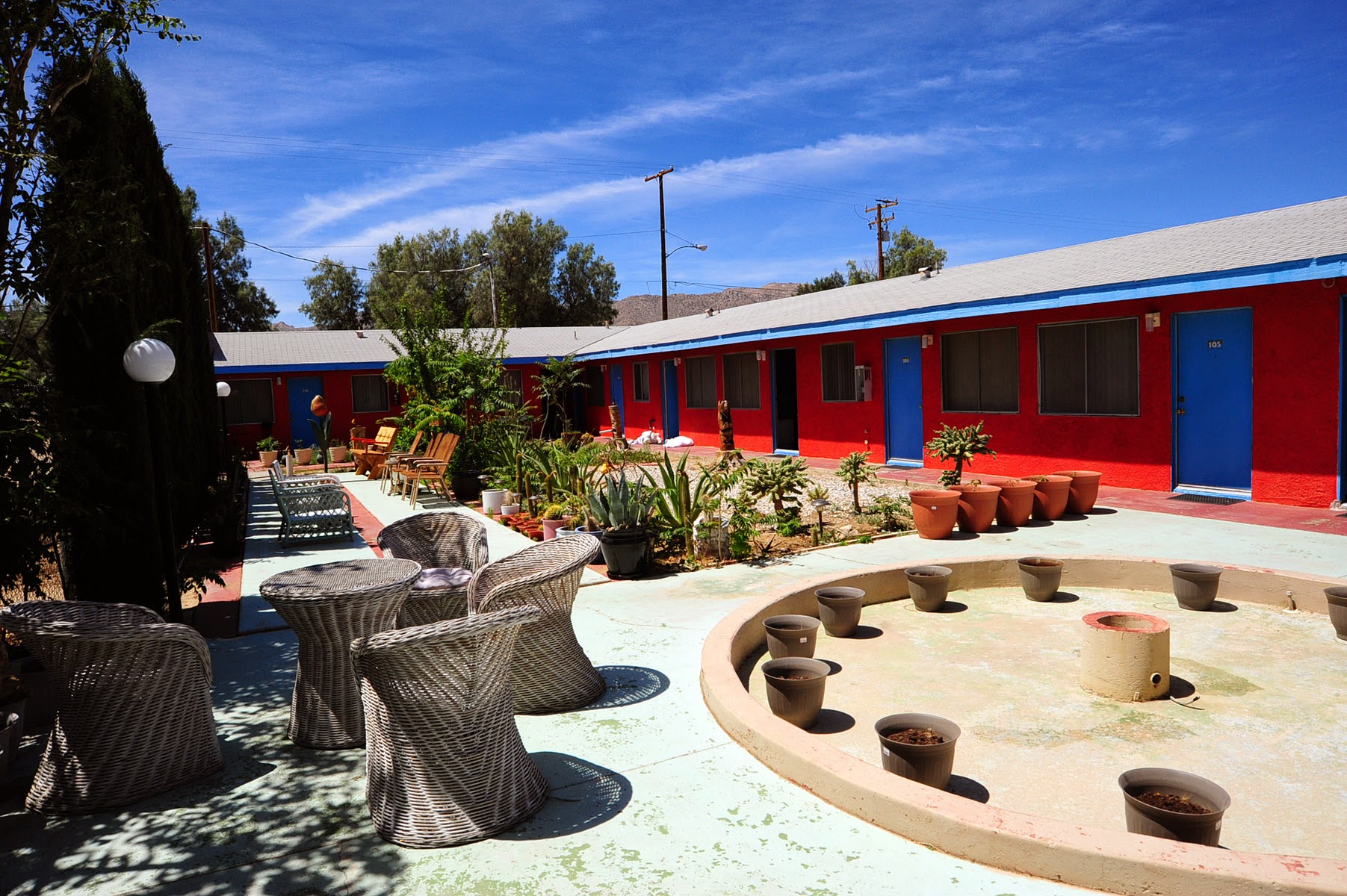 SAFARI MOTOR INN - JOSHUA TREE