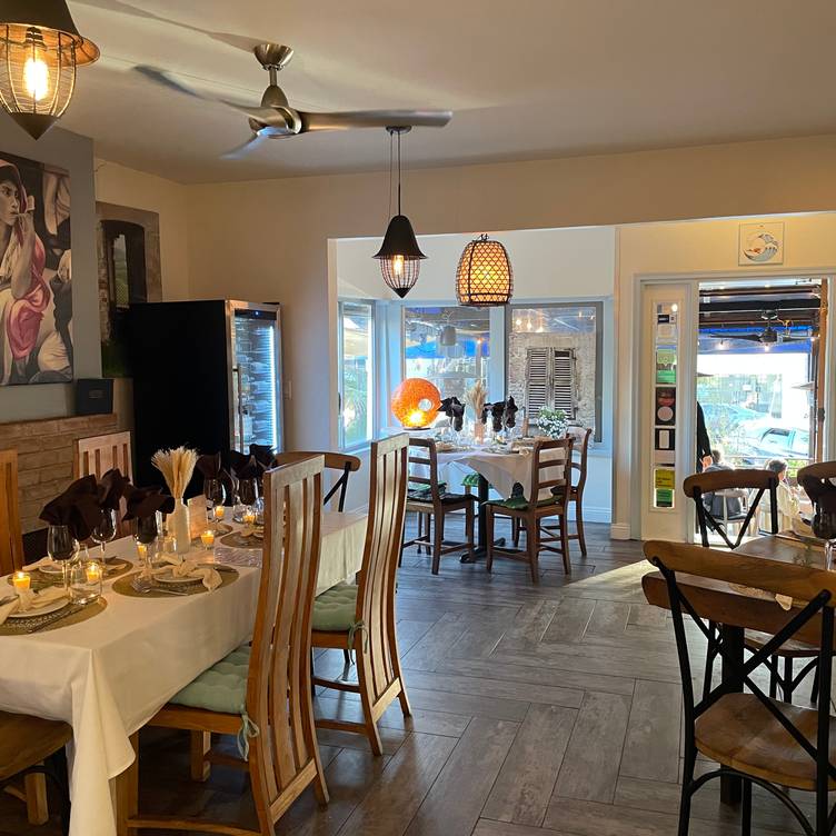 Photo credit: opentable