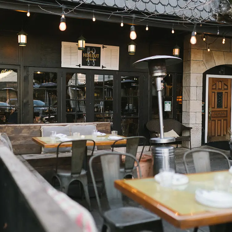 Photo credit: opentable