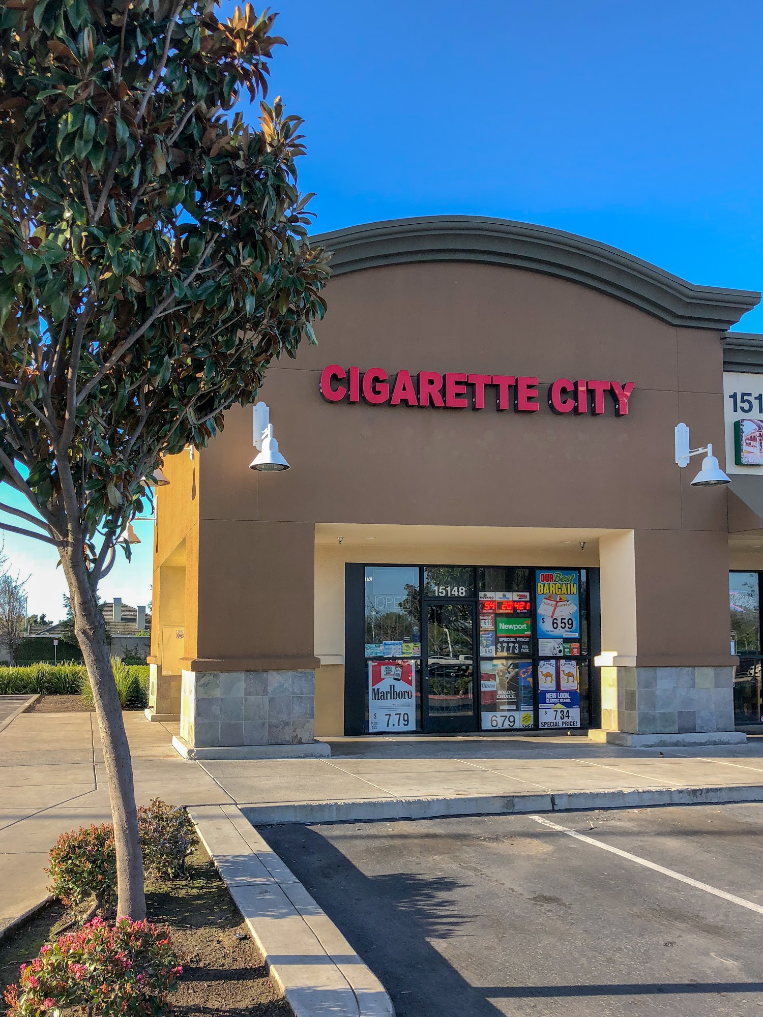 Vape & Cigarette City