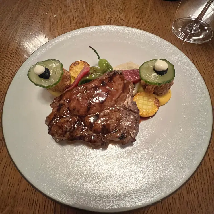 Photo credit: opentable