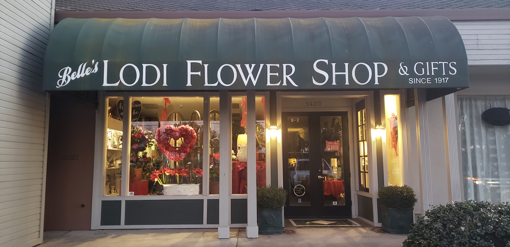 Belle’s Lodi Flower Shop