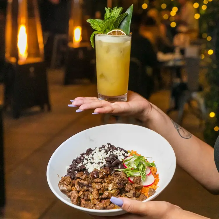 Photo credit: opentable