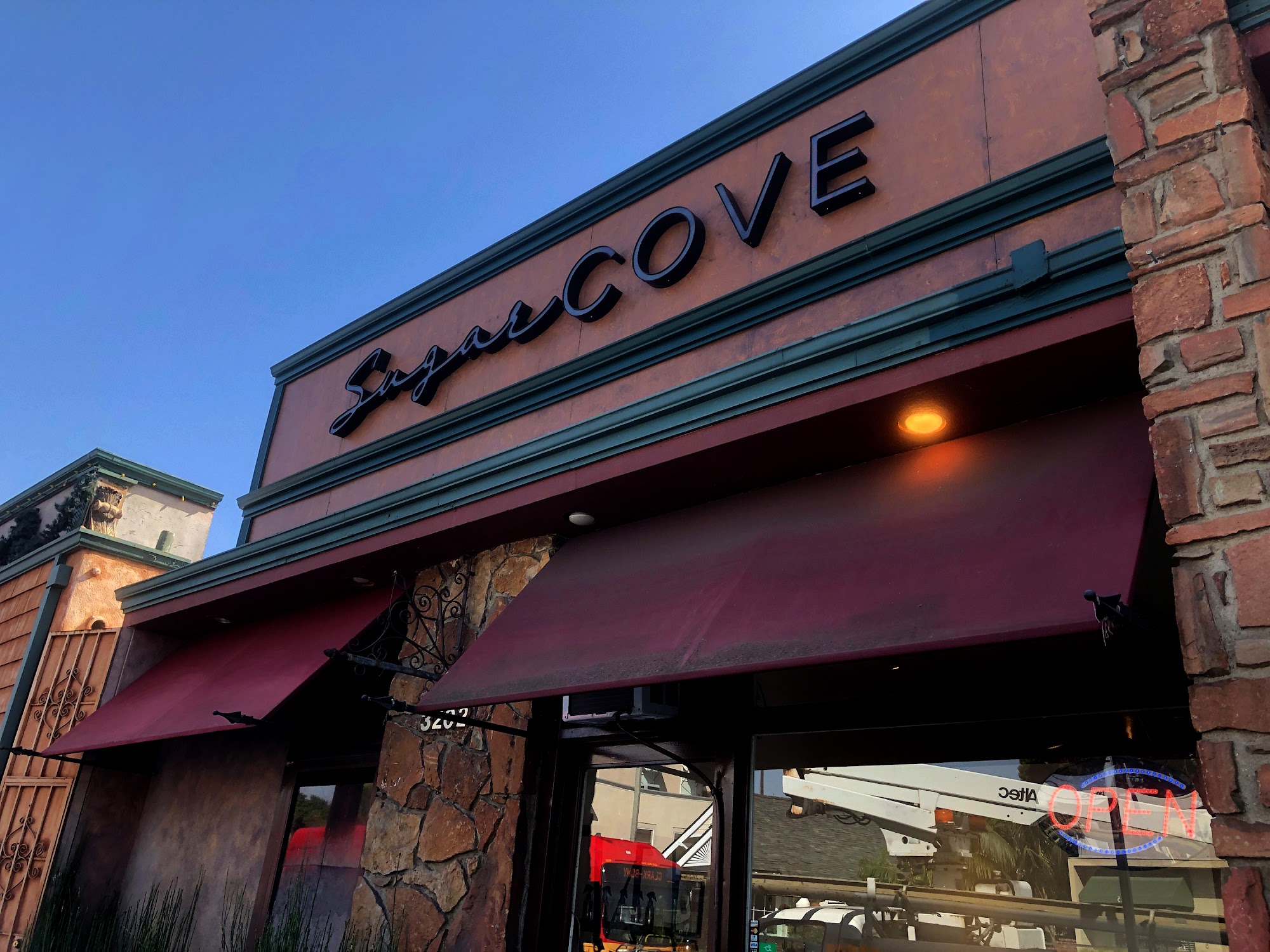 Sugar Cove - Belmont Shore in Long Beach
