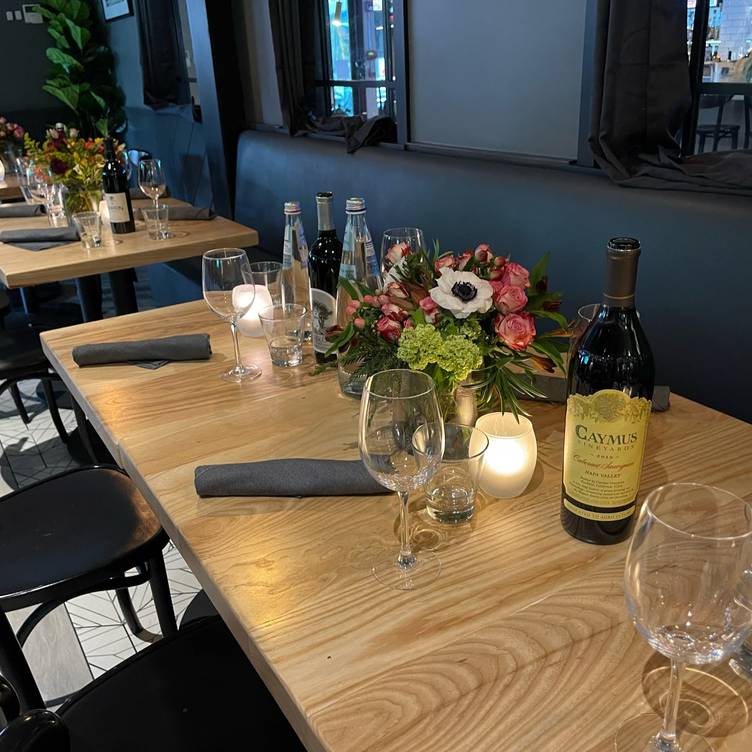 Photo credit: opentable
