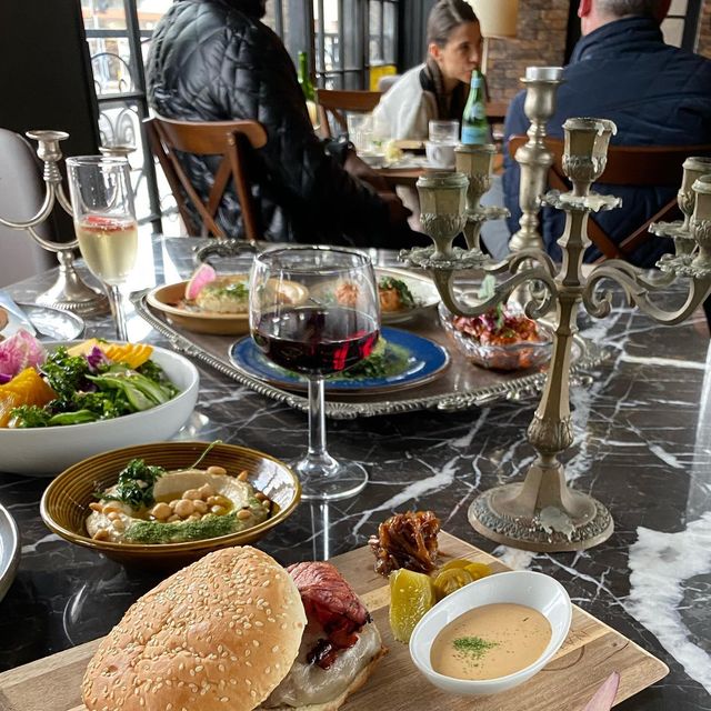 Photo credit: opentable