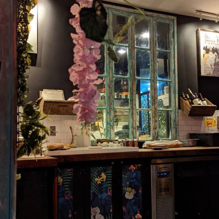 Photo credit: opentable