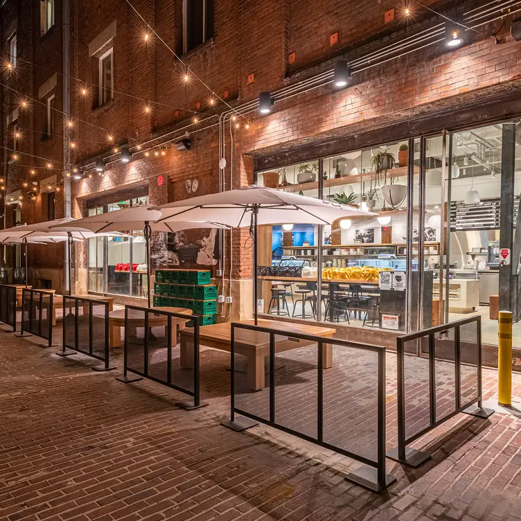 Photo credit: opentable