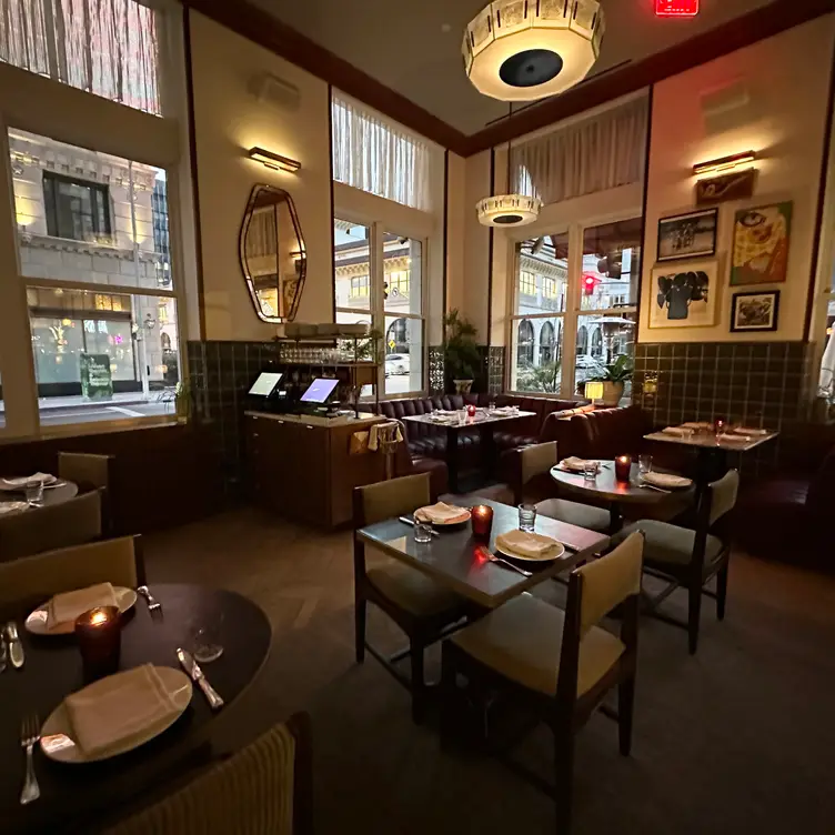Photo credit: opentable