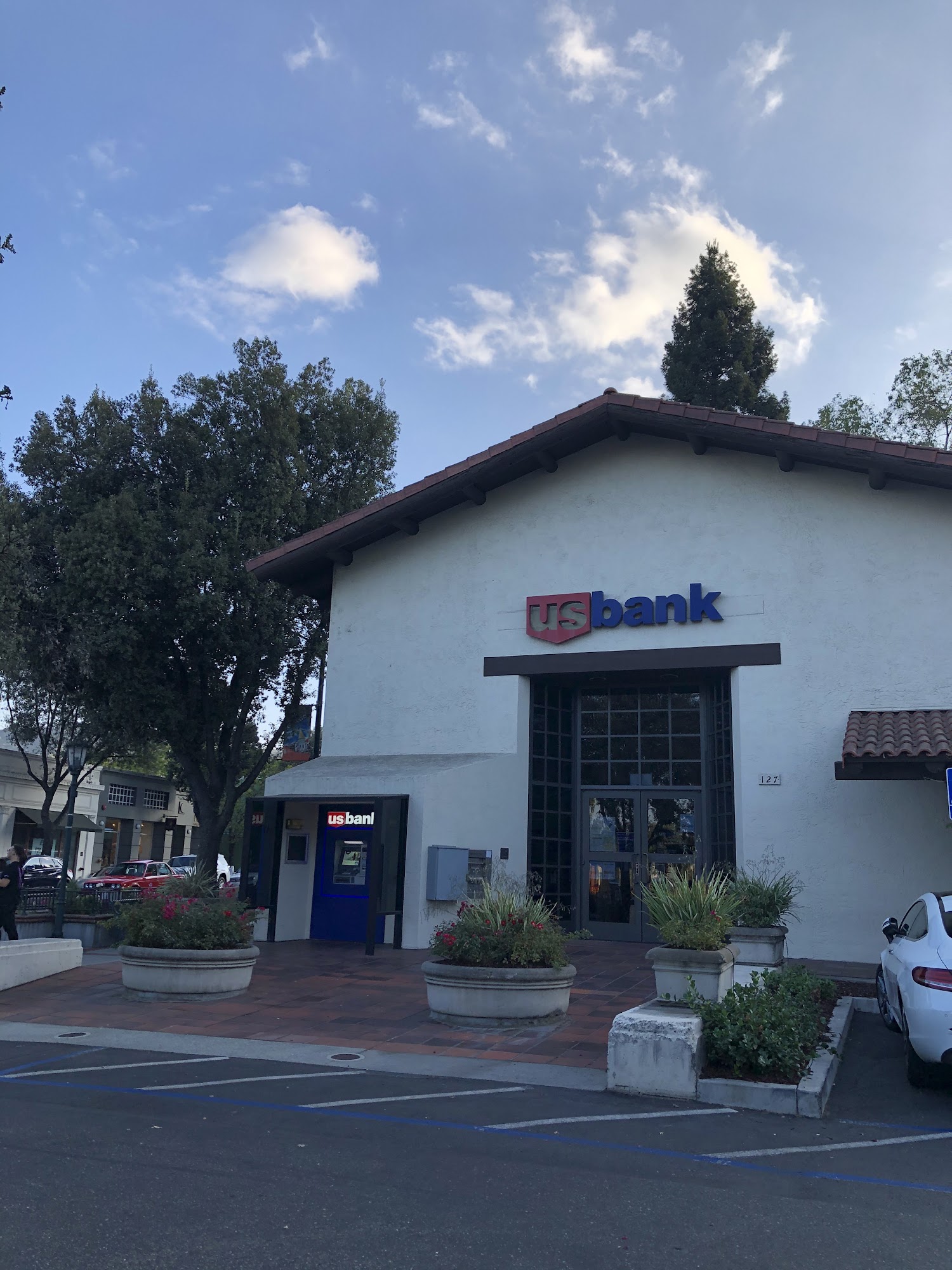 U.S. Bank Branch