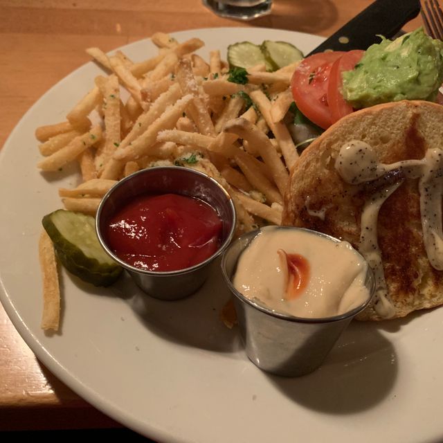 Photo credit: opentable