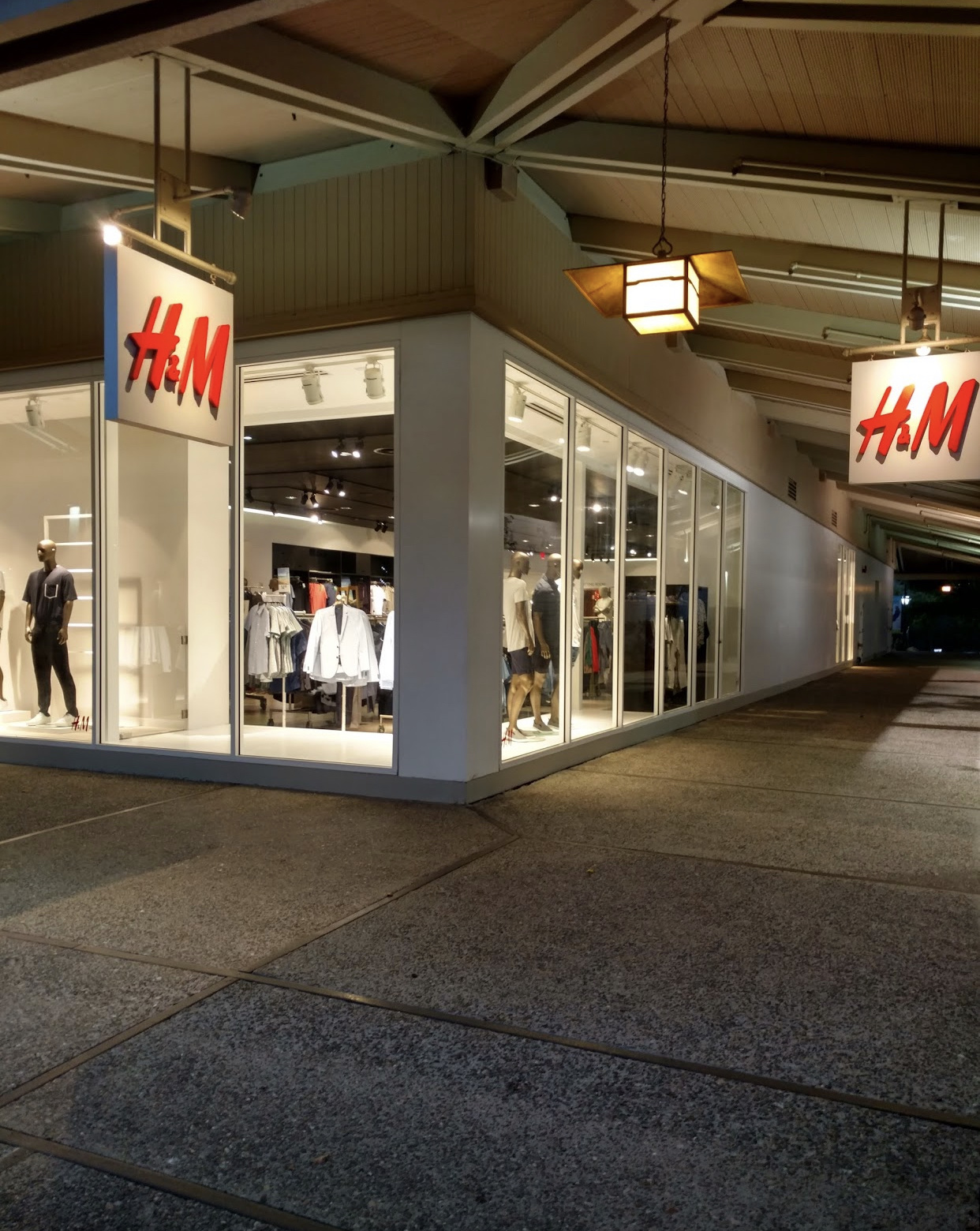 H&M