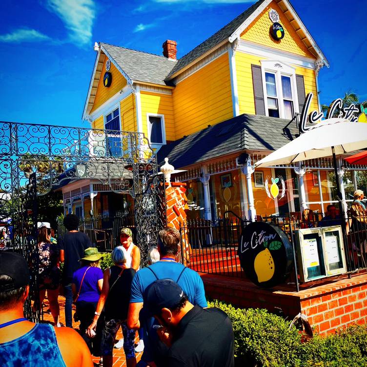 Photo credit: opentable