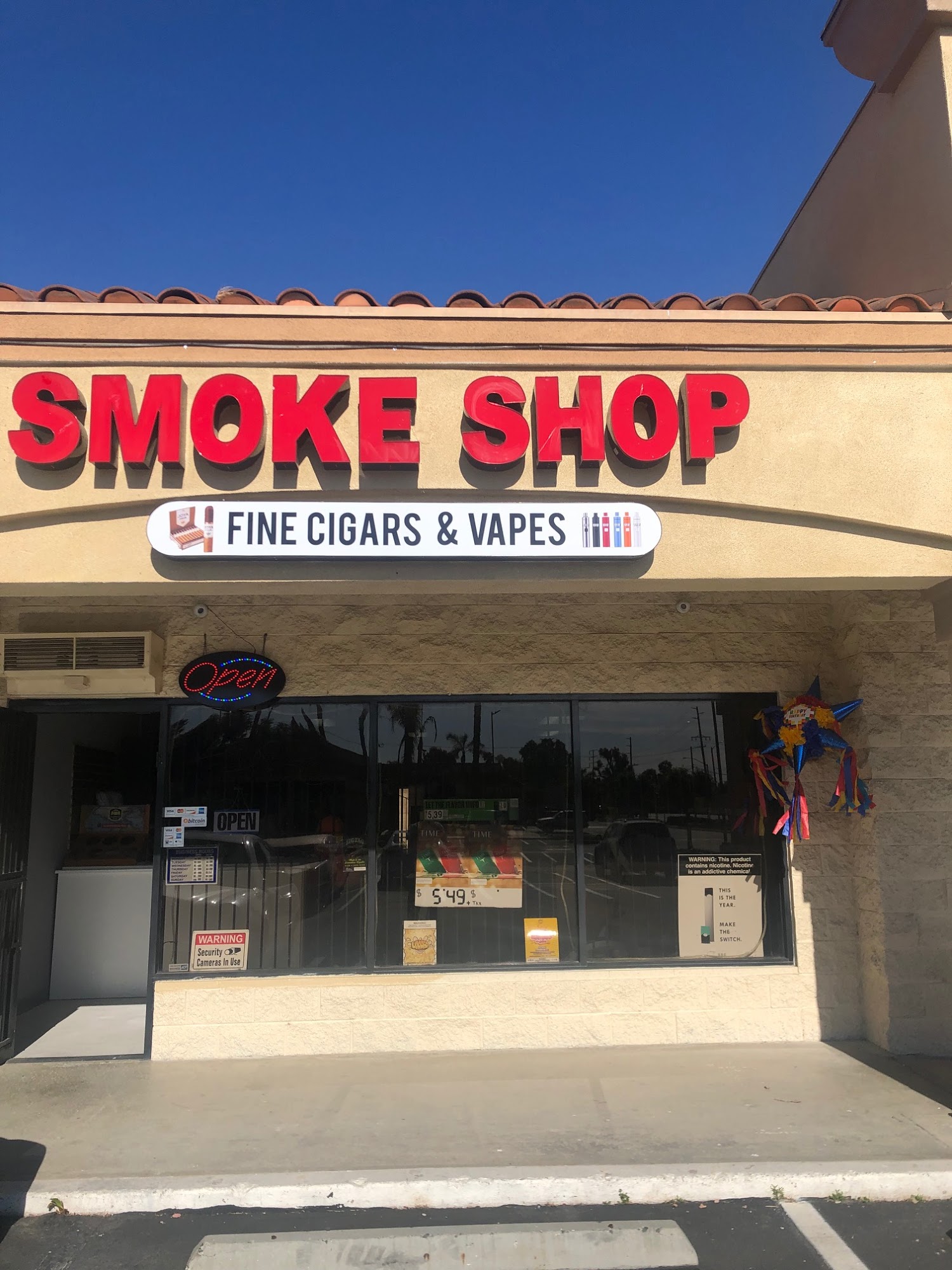 Ed's Smoke Shop