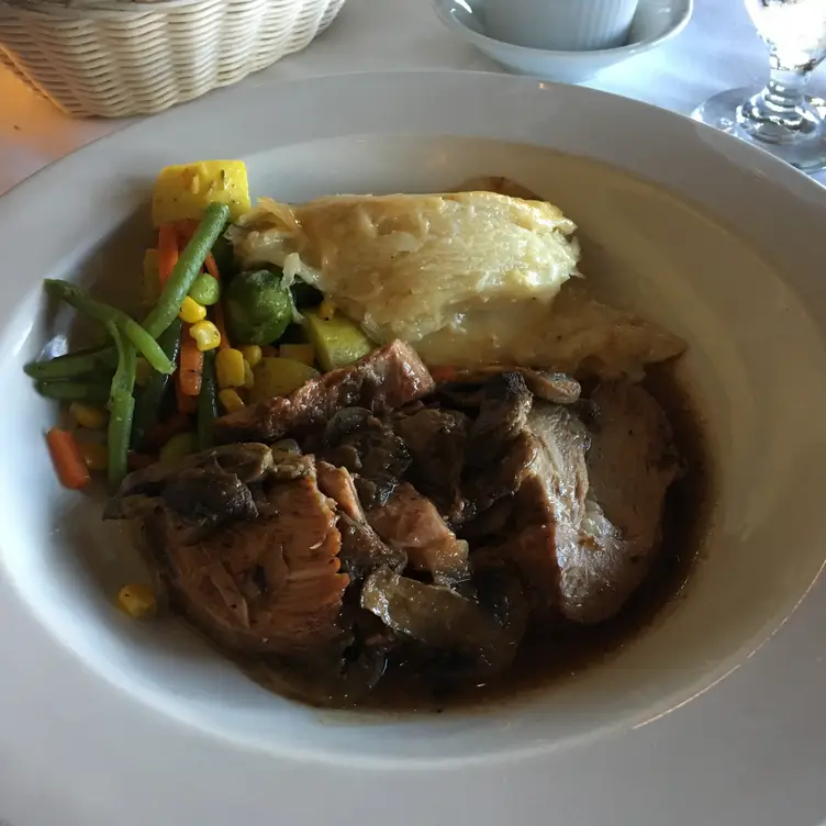 Photo credit: opentable