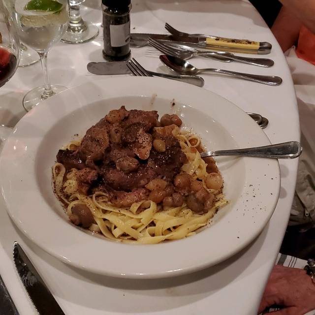 Photo credit: opentable