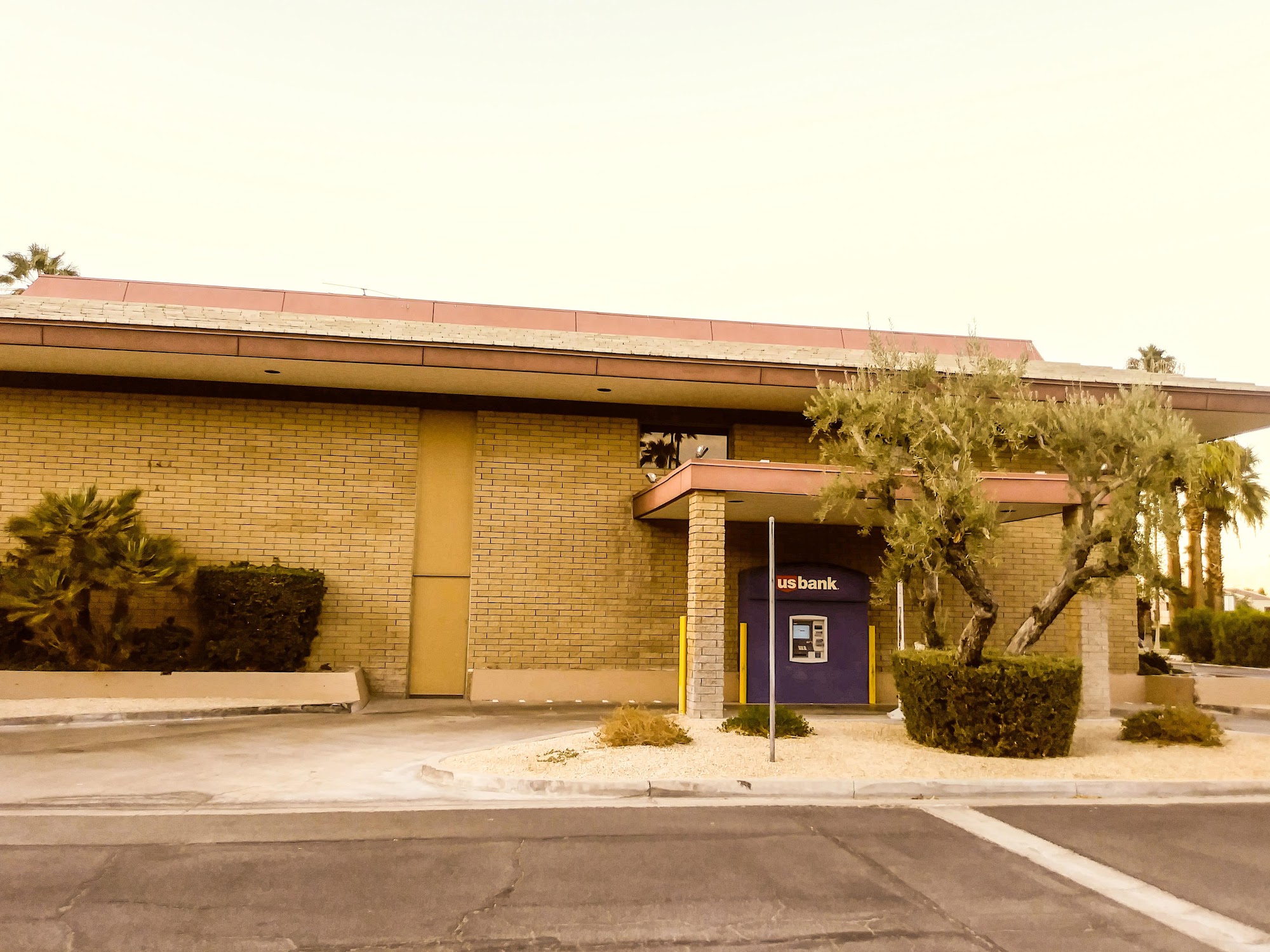 U.S. Bank Palm Springs
ATM