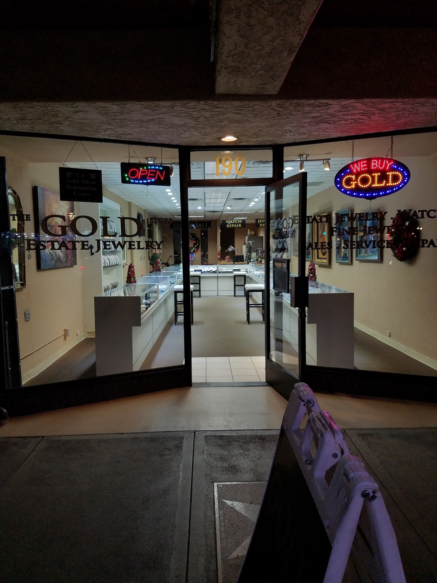 Gold Store Palm Springs