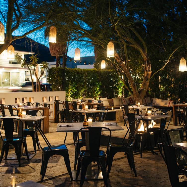 Photo credit: opentable