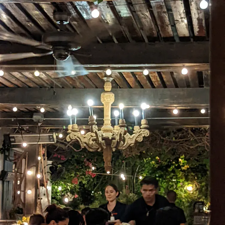 Photo credit: opentable