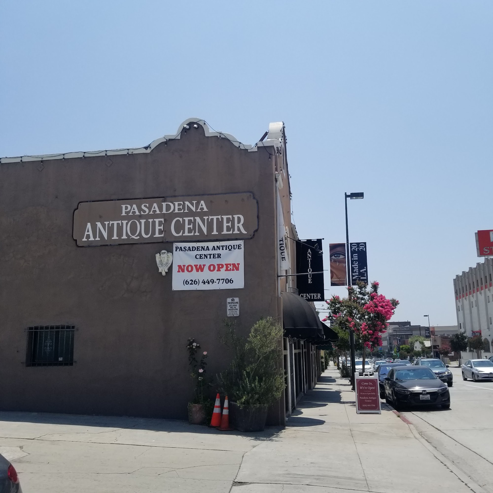 Pasadena Antique Center and Annex