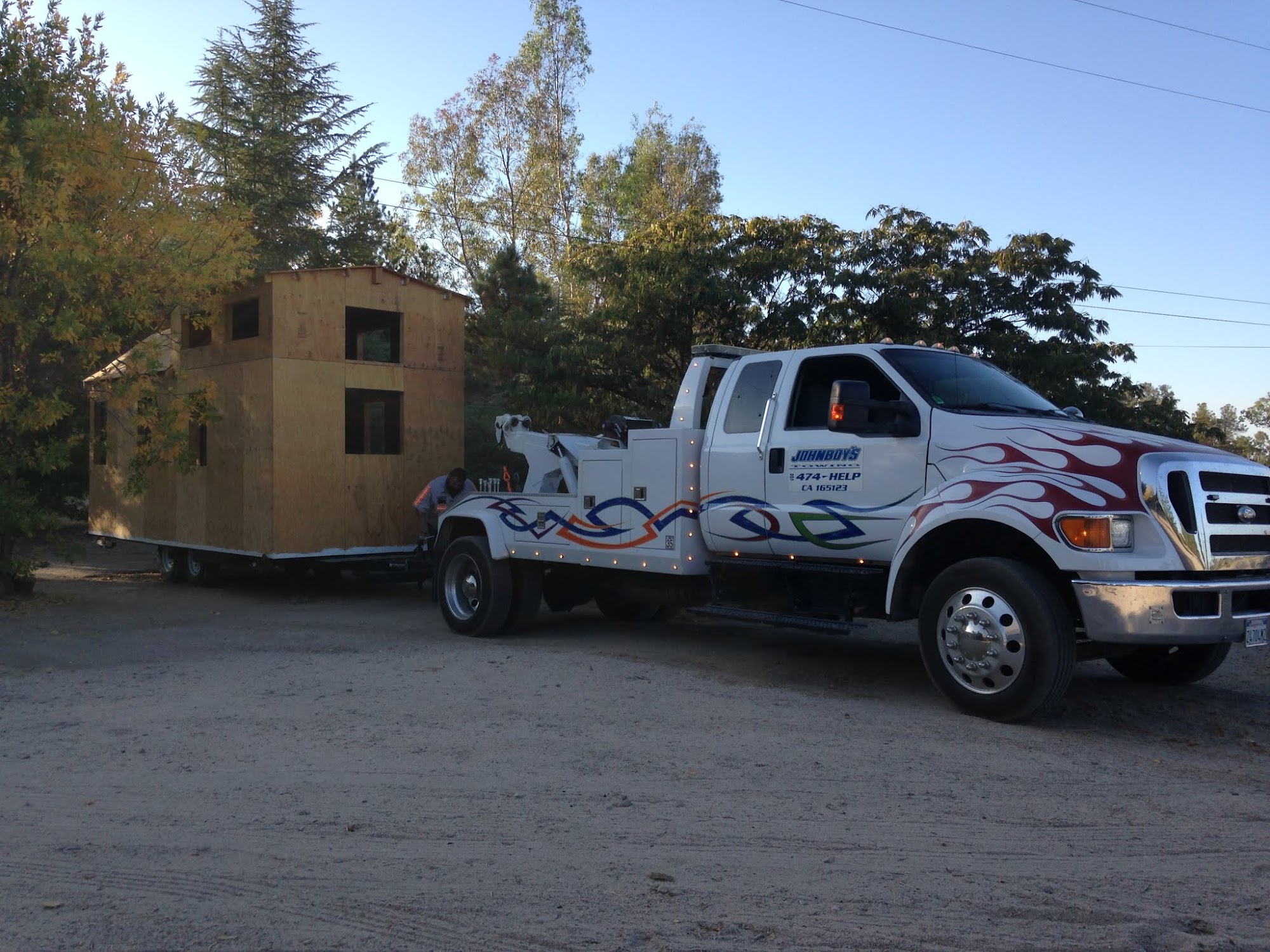 Johnboy's Towing - Paso Robles