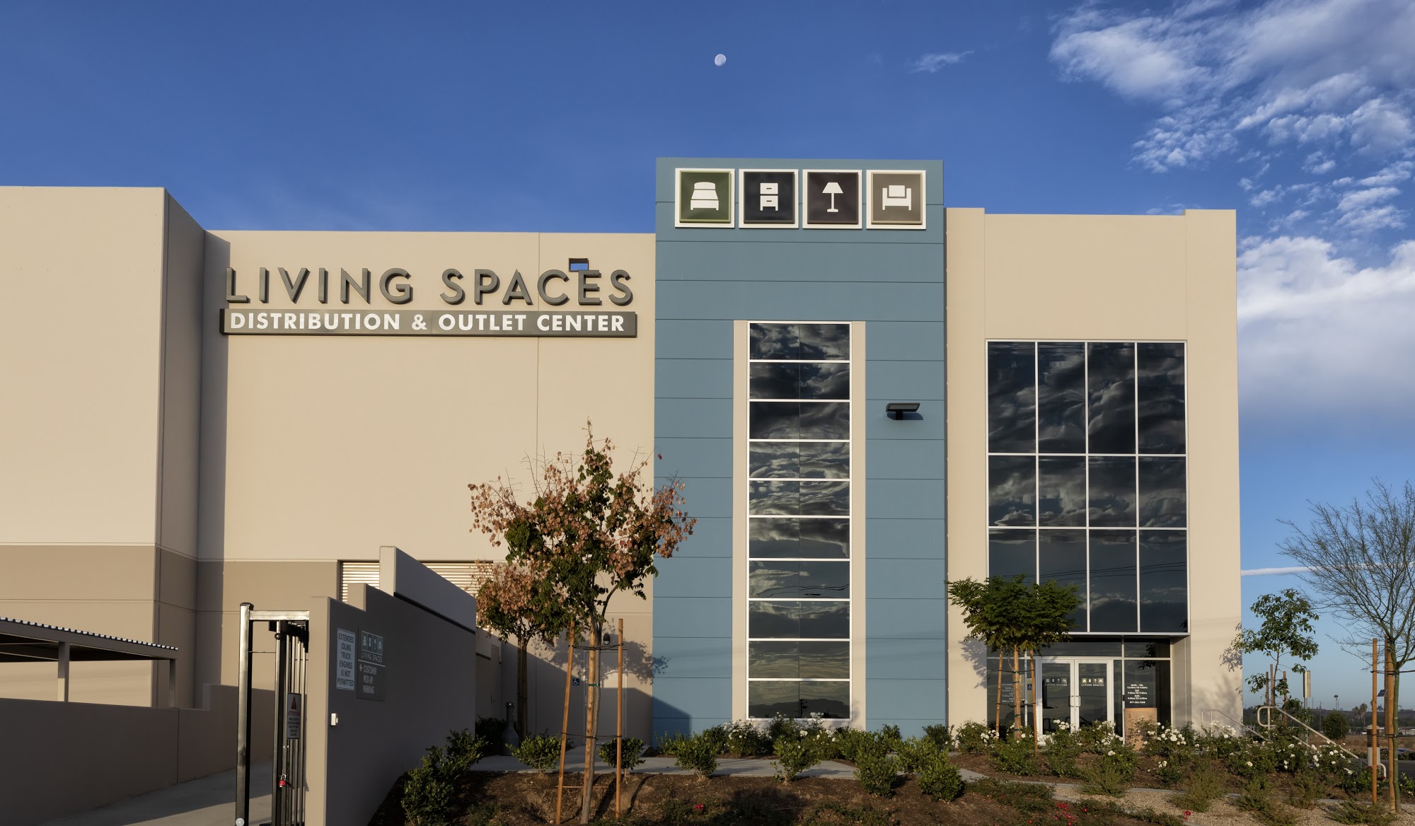 Living Spaces Outlet