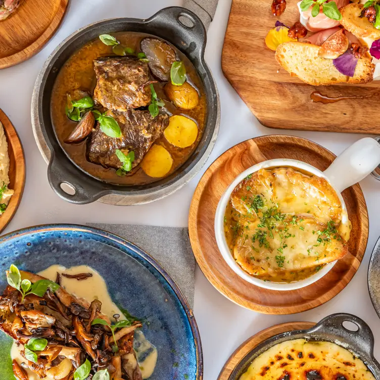 Photo credit: opentable