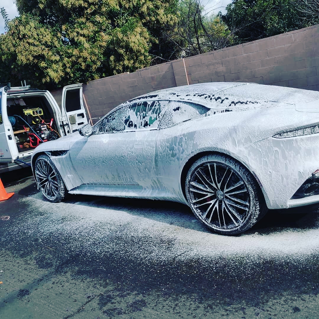 Molina mobil car wash