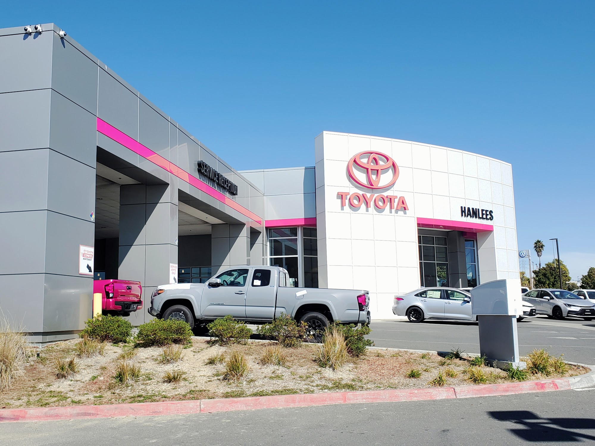 Hanlees Hilltop Toyota