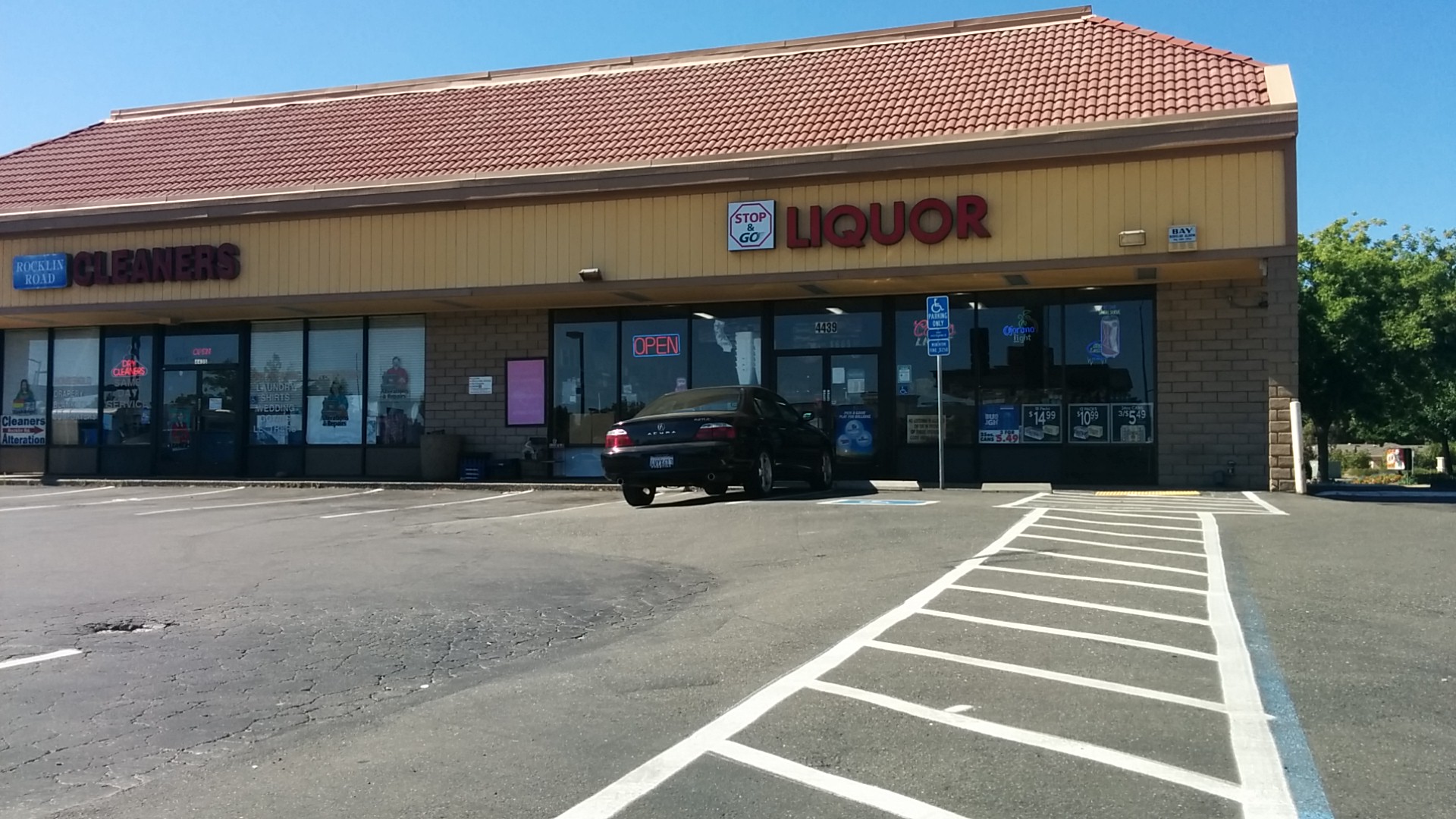 Stop & Go Liquor