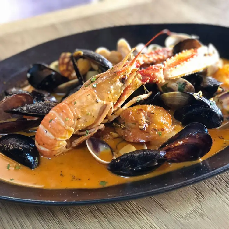 Photo credit: opentable