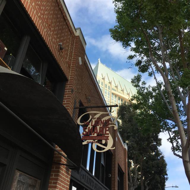Photo credit: opentable