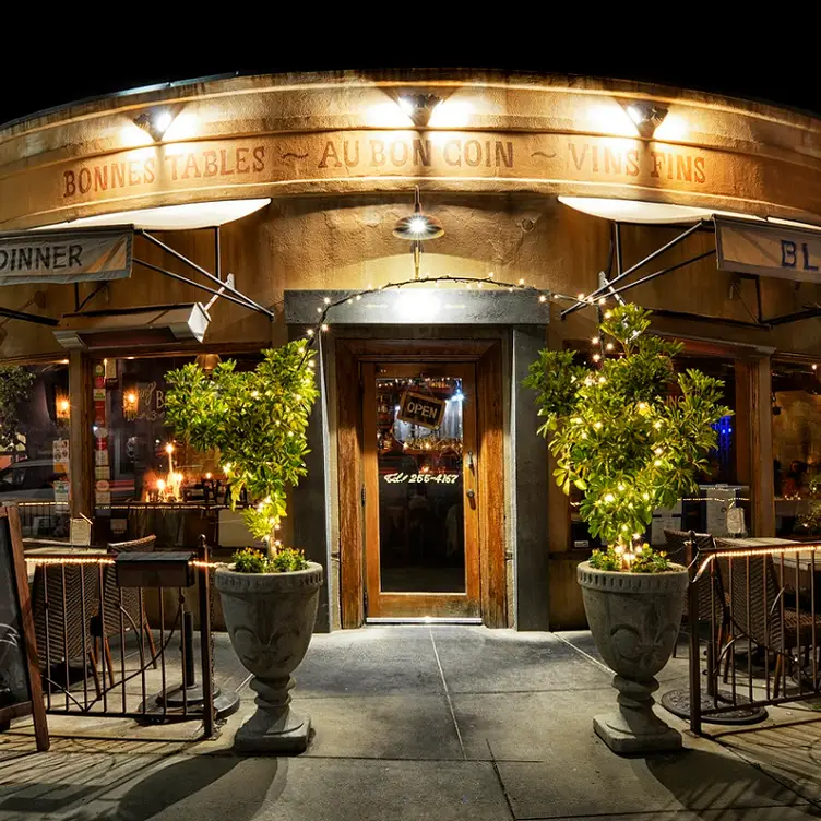 Photo credit: opentable