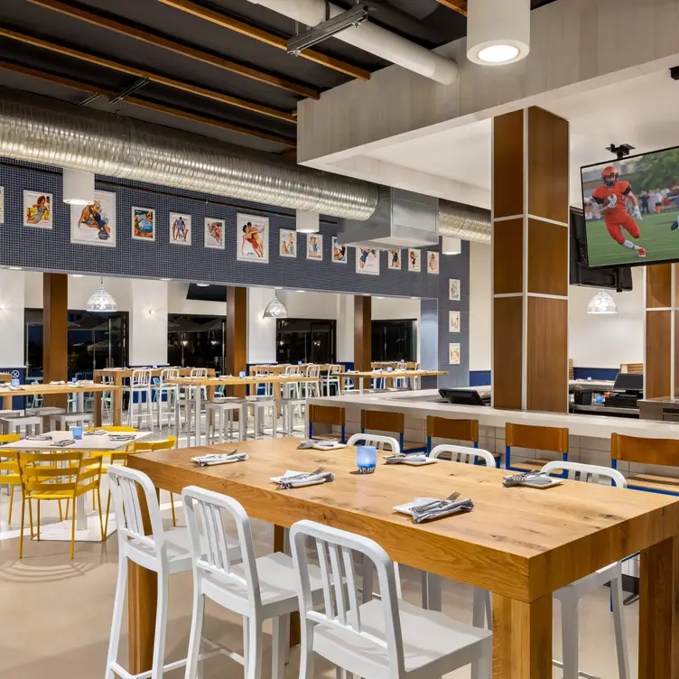 Photo credit: opentable