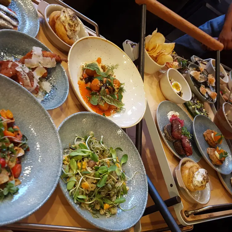 Photo credit: opentable