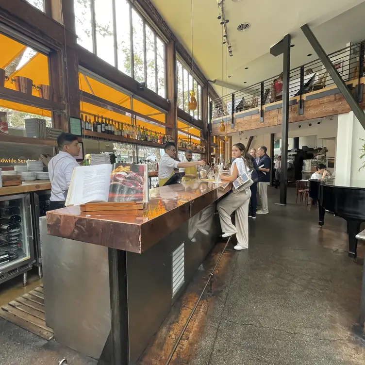 Photo credit: opentable
