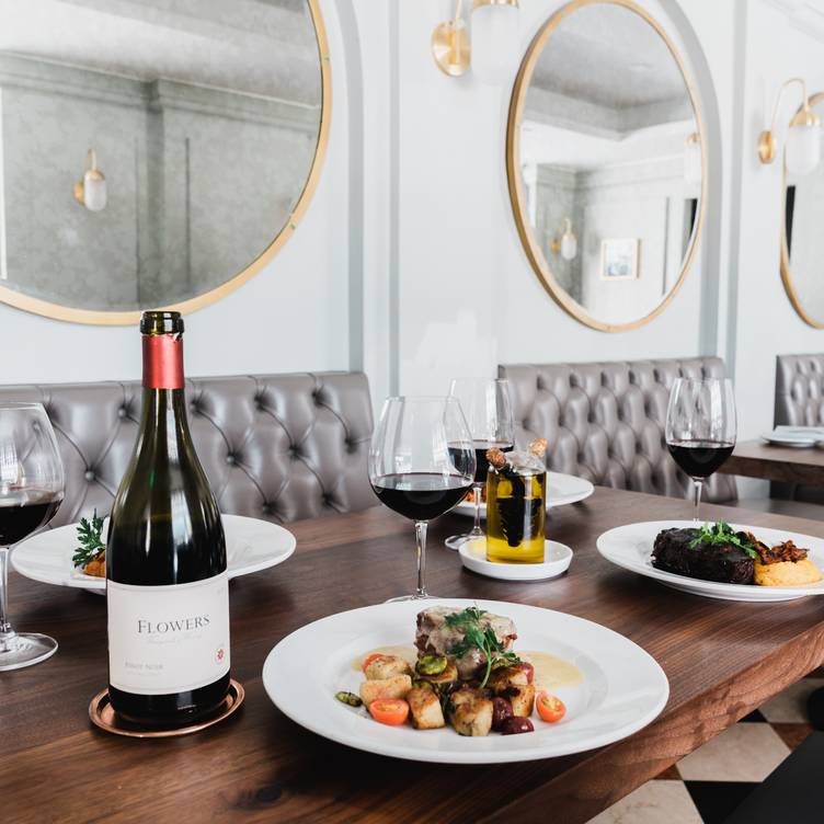 Photo credit: opentable