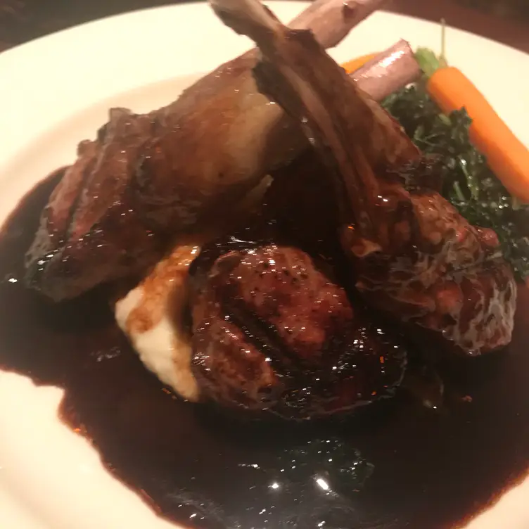 Photo credit: opentable