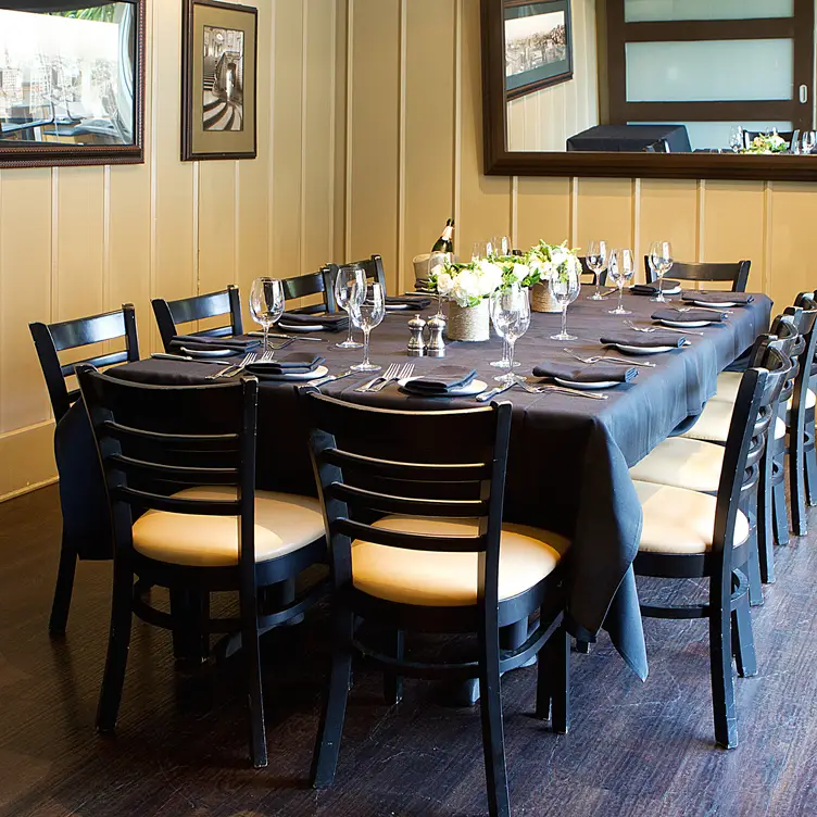 Photo credit: opentable