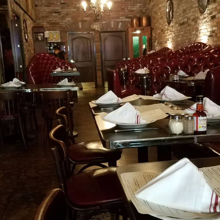 Photo credit: opentable