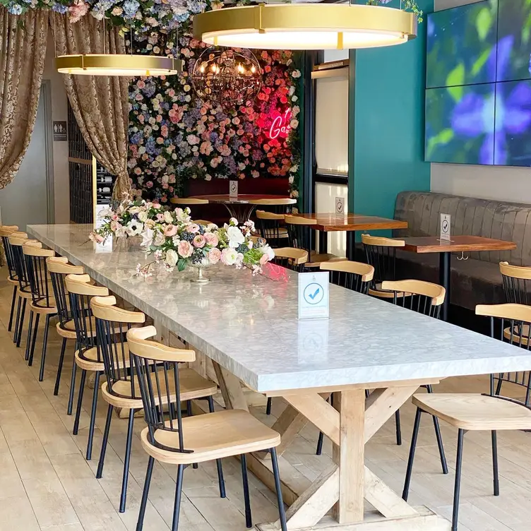 Photo credit: opentable