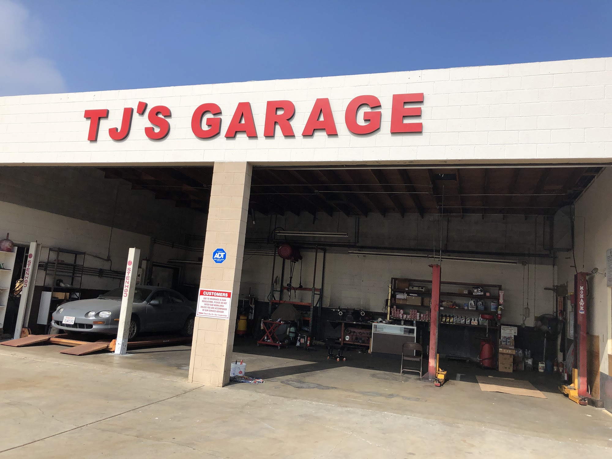 TJ's Garage