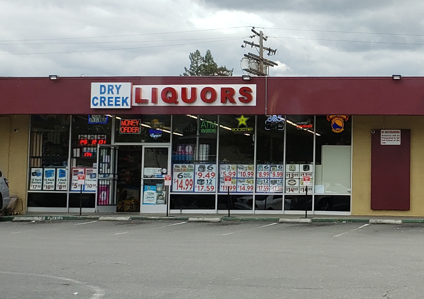 Dry Creek Liquor