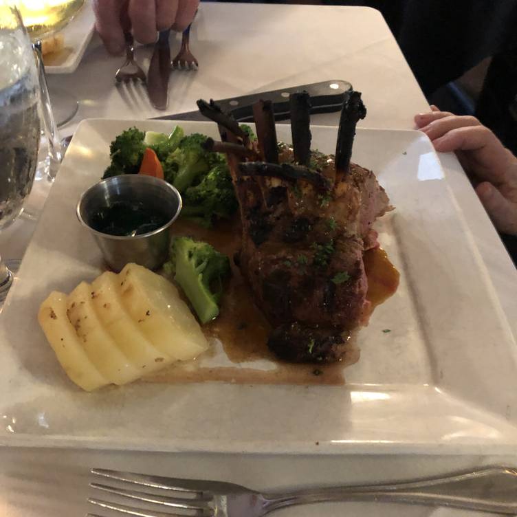 Photo credit: opentable