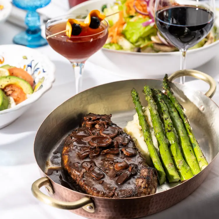 Photo credit: opentable